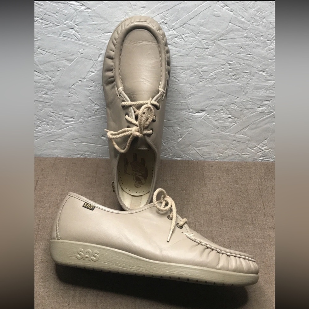 *Read SAS Siesta Women's Lace Up Shoes Tan Leather Size 8W Made in USA Handsewn